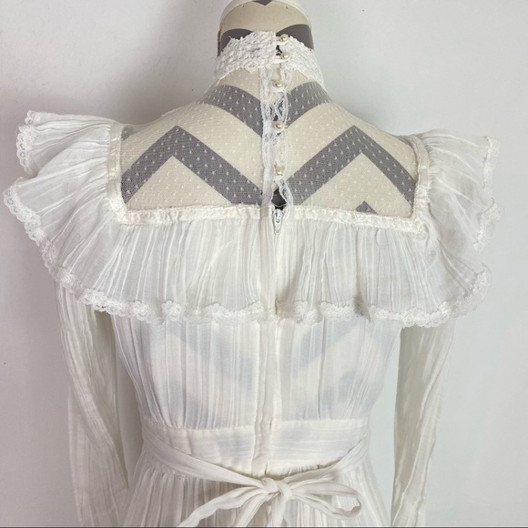 Gunne Sax Vintage 70s Dress Size Small Cottagecore Lace Ruffle Wedding Dress EUC - Picture 9 of 16
